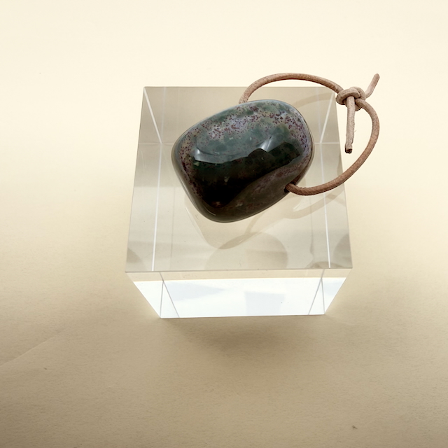 Heliotrop Anhänger Trommelstein gebohrt