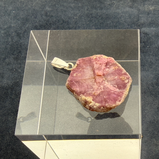 Rubin Natur Kristall Anhänger