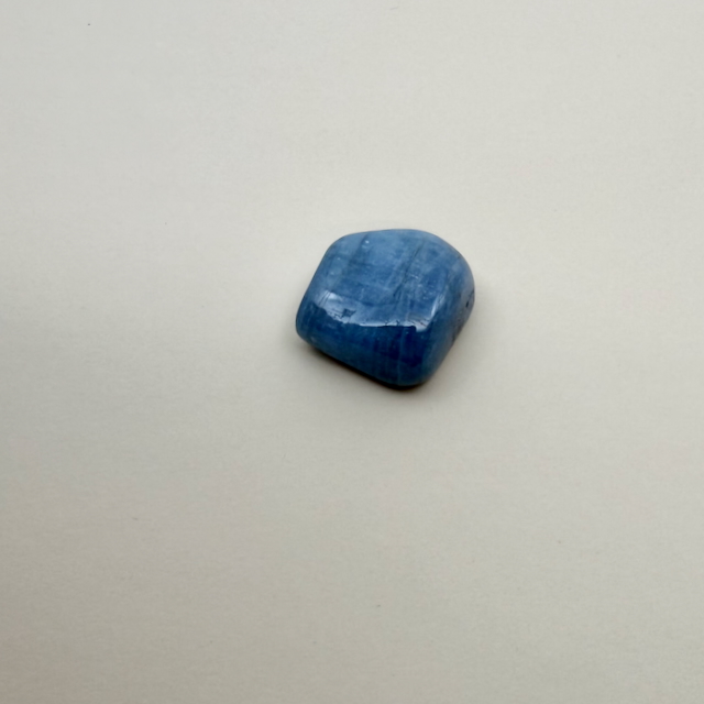 Aquamarin Trommelstein
