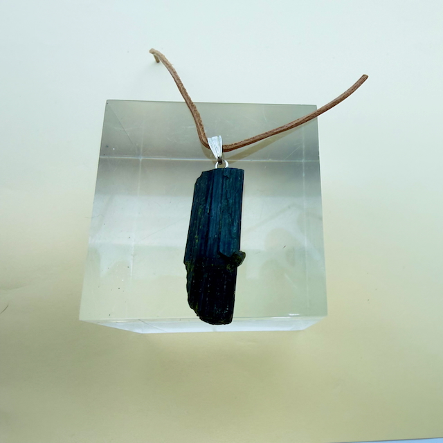 Epidot Natur Kristall Anhänger Silber