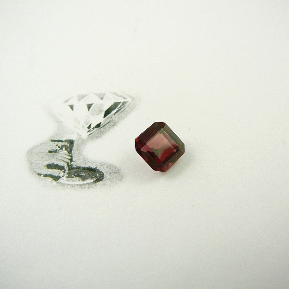 Rhodolith facettiert achteck 8mm carré