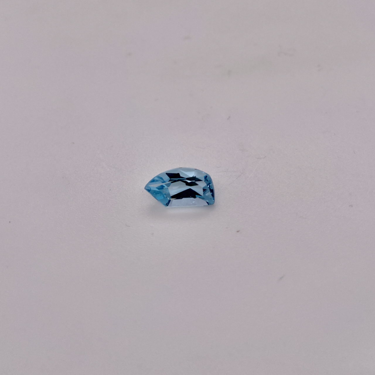 Aquamarin facettiert fancy Cut