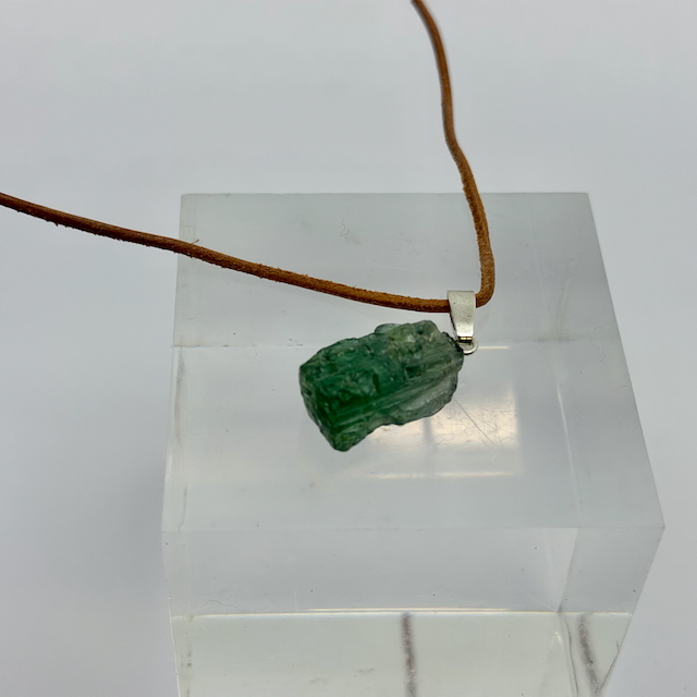 Turmalin Natur Kristall Anhänger Silber