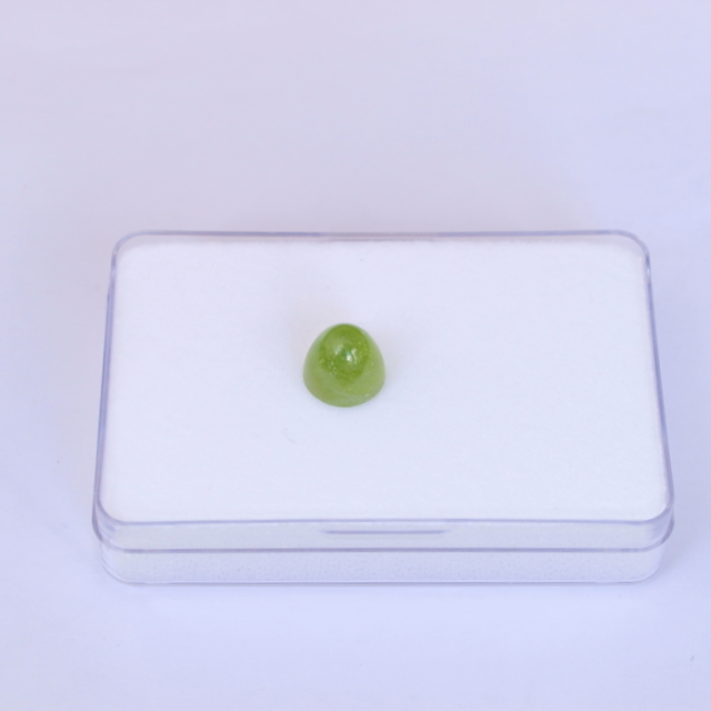 Peridot - Olivin Cabochon Hütchen 8mm rund