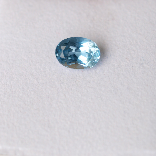 Aquamarin facettiert 8x6mm oval