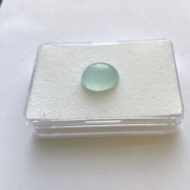 Aquamarin Cabochon milky oval 14x11mm Aquamarin Cabochon milky oval 14x11mm