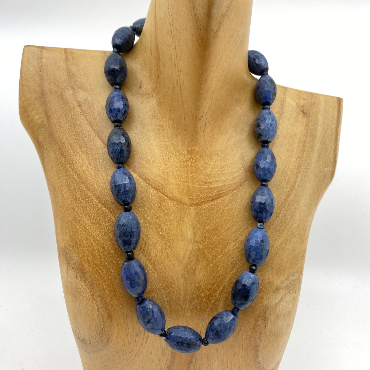 Dumortierit Edelstein Collierkette