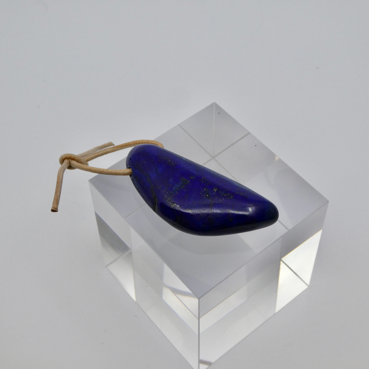 Lapis Lazuli Anhänger Trommelstein gebohrt