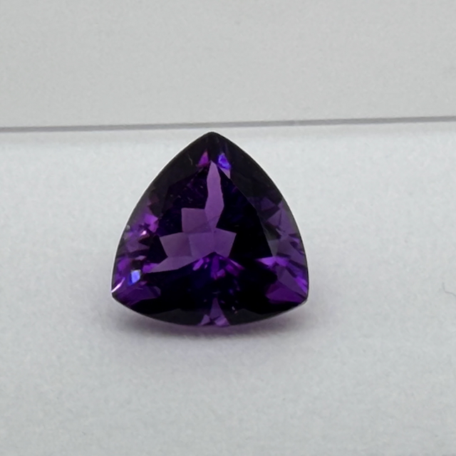 Amethyst facettiert Triangel