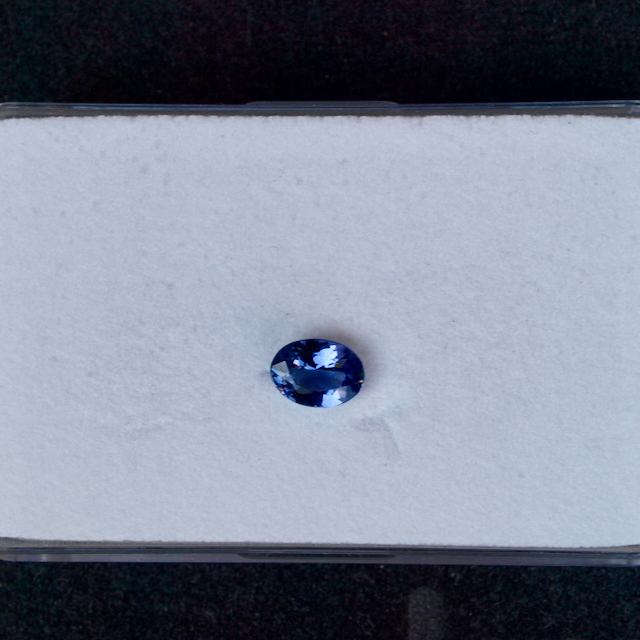 Tansanit facettiert oval 7x5mm