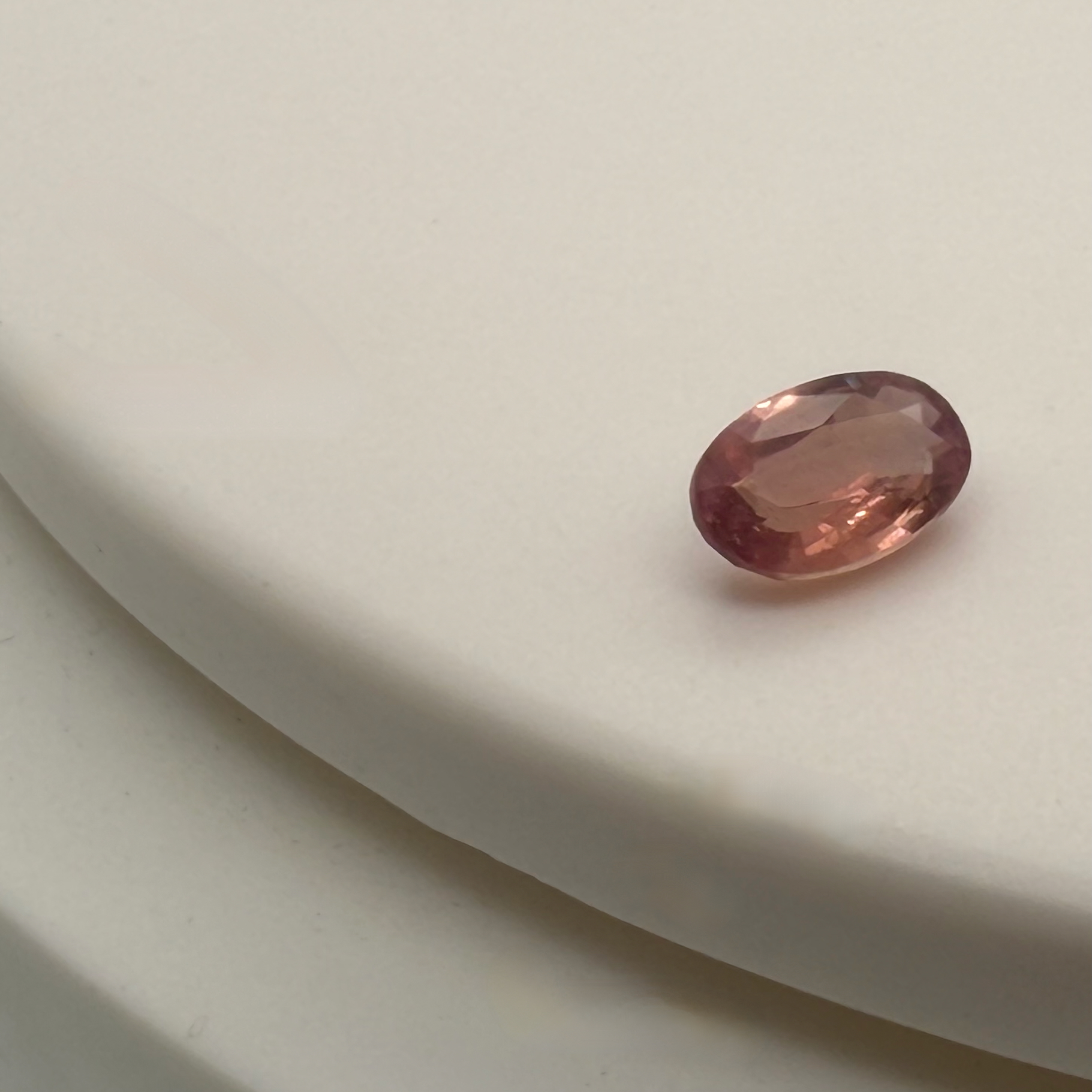 Padparadscha Safir 1,72Karat facettiert