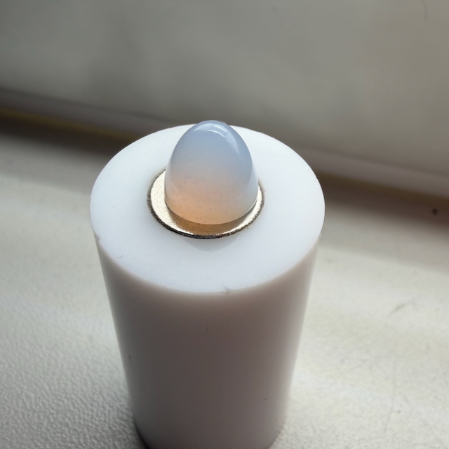 Chalcedon Cabochon 8mm Dome cut